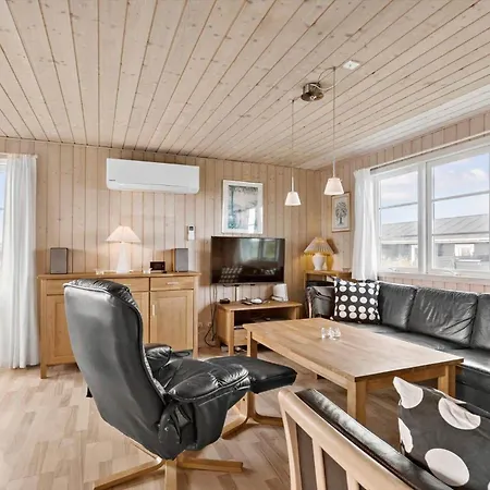 Nyaraló Lk1093-lokken-tjornevej-8 *